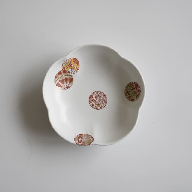 有田焼 手毬紋 梅型鉢 小 すべての商品 Four Grace Tableware