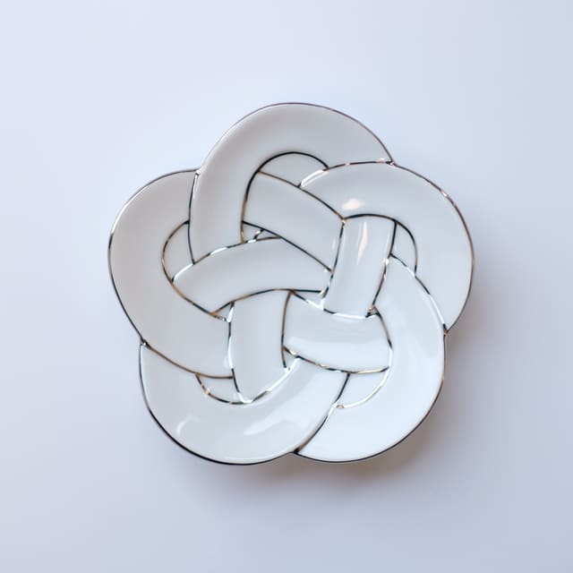 有田焼　プラチナ線 梅結び 銘々皿