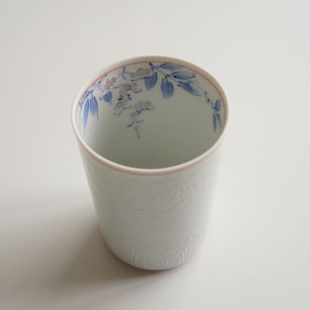 藤絵　唐草彫湯呑小　（朱線）