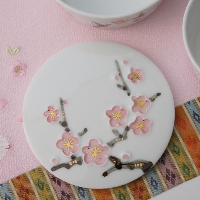 伊万里焼　一珍紅梅　二段重