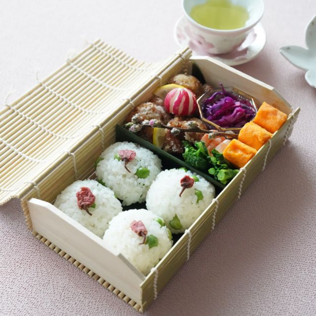 竹製　簾弁当箱　（大）