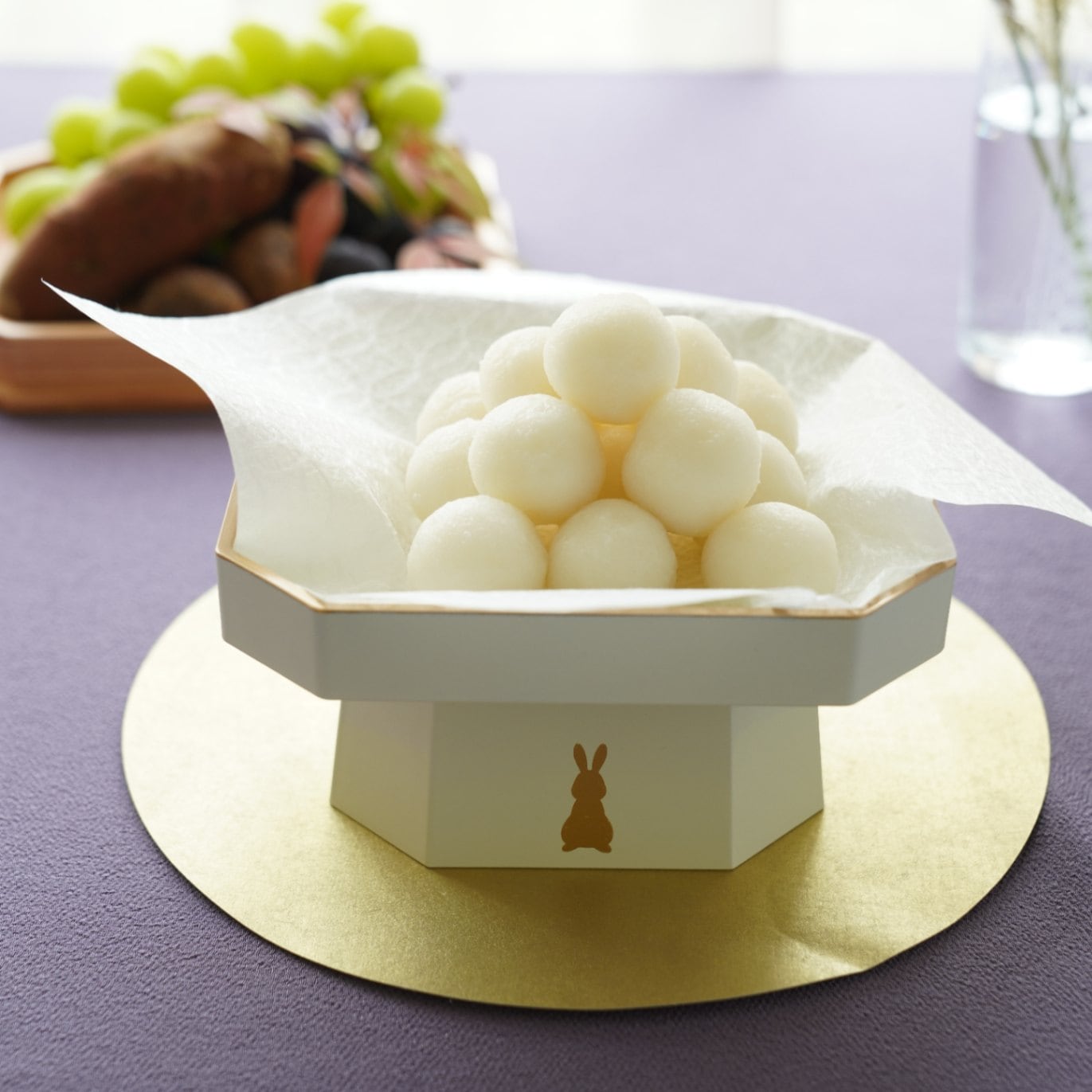 うさぎ 5.5寸 舞三宝 白天金 ｜ 四季折々のおしゃれな和食器通販サイト