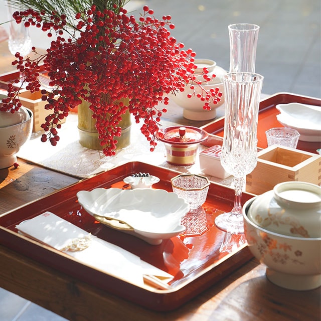 角盆 朱天金 ｜ 四季折々のおしゃれな和食器通販サイト FOURGRACE