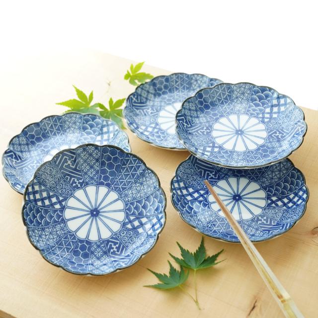 染付 盛出皿20客セット 木箱付き 古染付花文中皿5枚 桐箱 明末～清初 懐石向付に | 古美術ささき