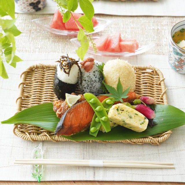 新品　未使用　限定　ピンク　ゴールド　桃　テーブルクロス　FOURGRACE 桃ゴールド テーブルランナー 200×30cm FOURGRACEオリジナル