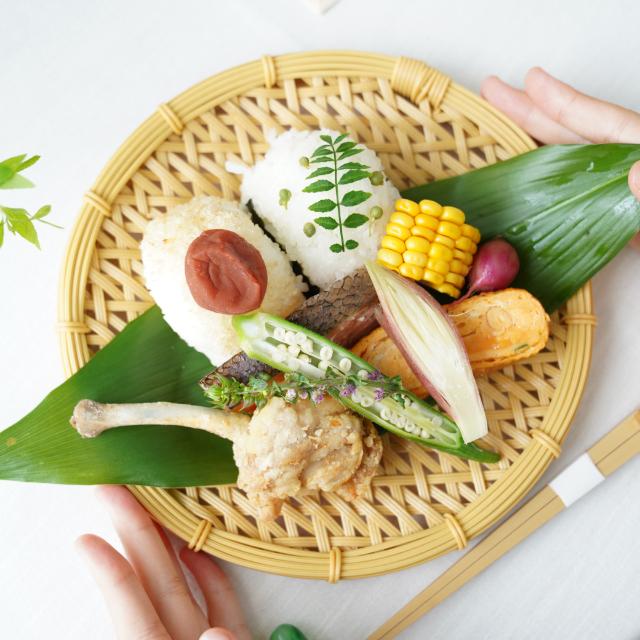 洗えるザル　麻の葉ザルφ21ｃｍ