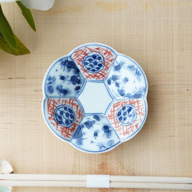 古伊万里線描菊花紋隅切り角皿 古伊万里線描菊花紋隅切り