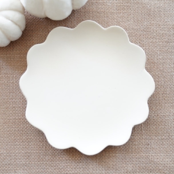 オクタゴンプレート・S マットホワイト ｜ 四季折々のおしゃれな和食器