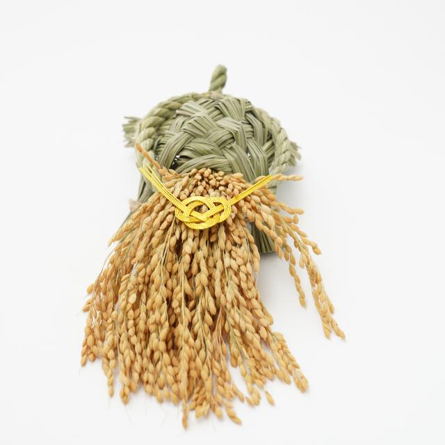 送料無料 時代物　緑檀根付　亀に老人『吉川』在銘 送料無料 時代物 緑檀根付 亀に老人『吉川』在銘 - メルカリ