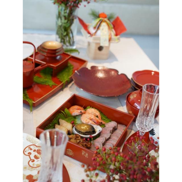 【11月中お届け】輪花　7寸丸鉢　赤