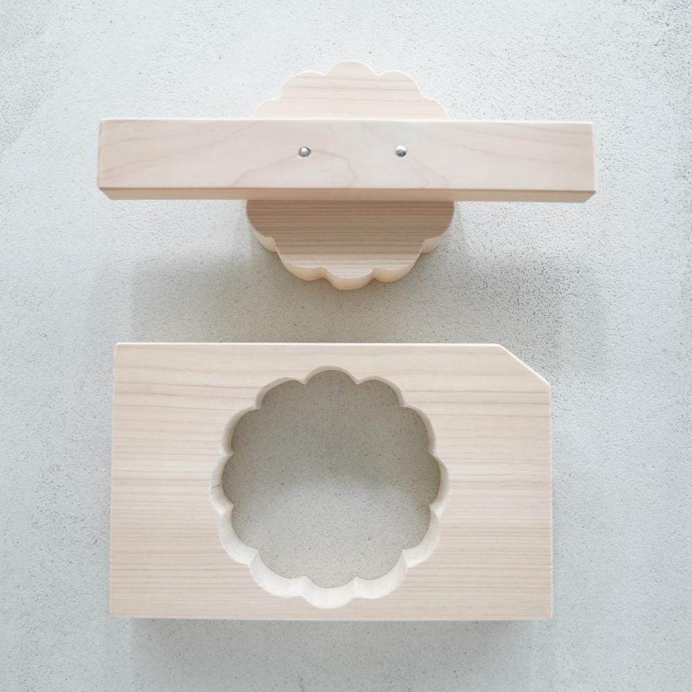 ひのき・物相型＜菊＞