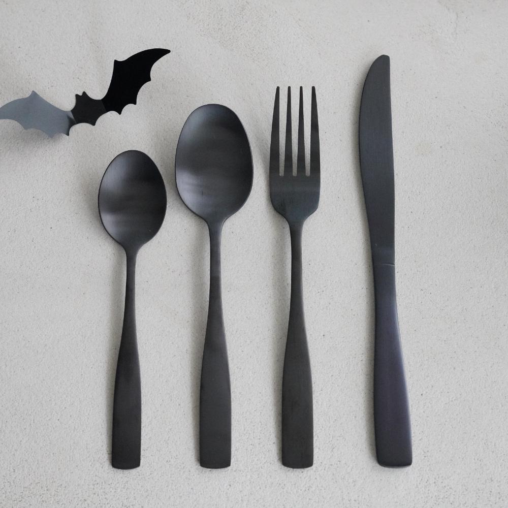 カトラリー4本セット　ブラック