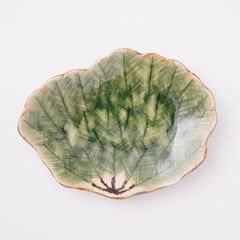 松泉窯 加藤芳平 重松変形皿 ｜ 四季折々のおしゃれな和食器通販サイト