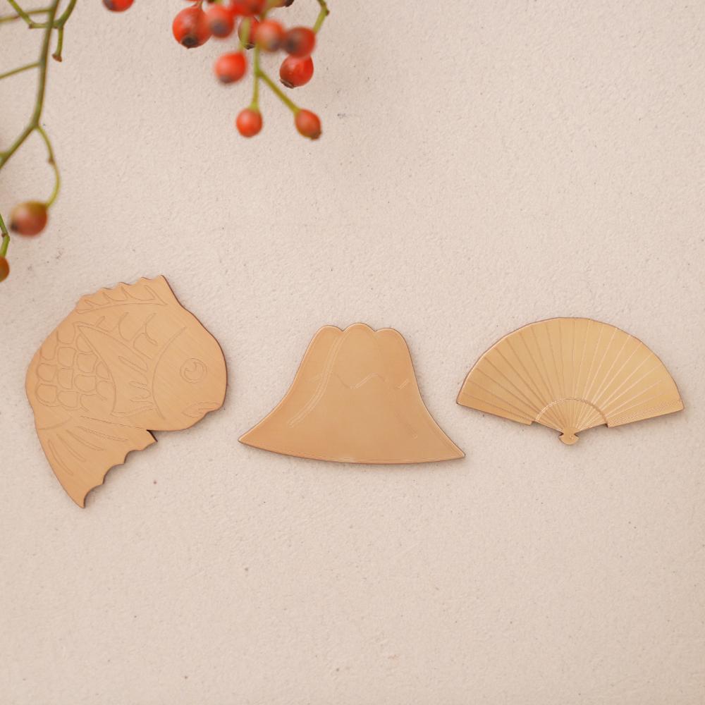 お正月ゴールドお箸置き　3点セット（富士・扇・鯛）