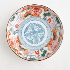 鹿絵祥瑞赤 中皿 ｜ 四季折々のおしゃれな和食器通販サイト FOURGRACE