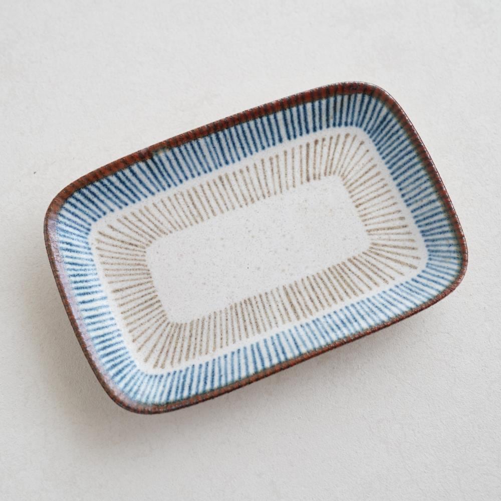 青茶十草 焼き物皿