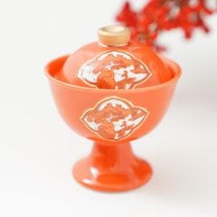 有田焼 赤絵金彩 木瓜山水 ツマミ金 蓋付高台中付｜ 四季折々の