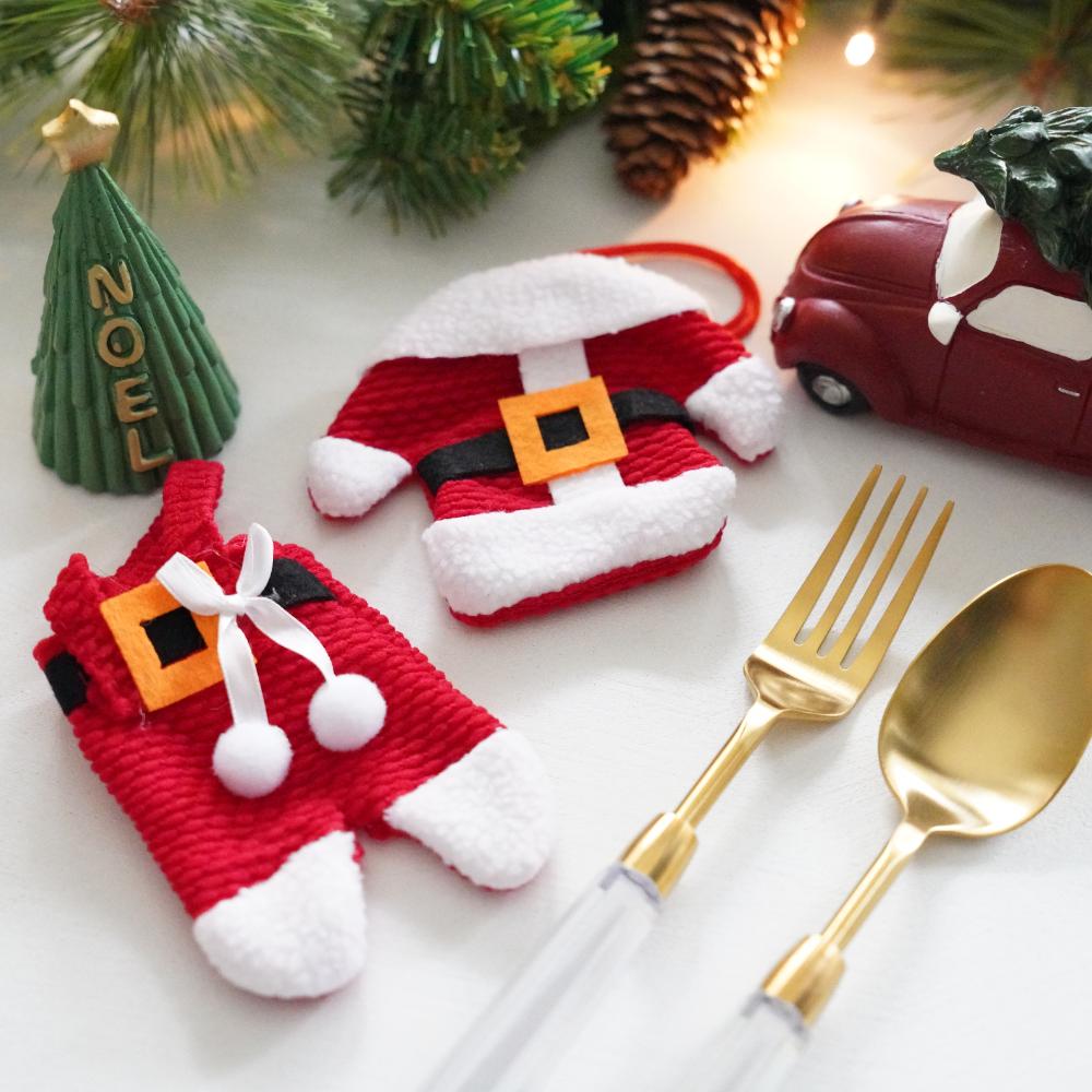 【2点セット】サンタさんのお洋服　カトラリーホルダー