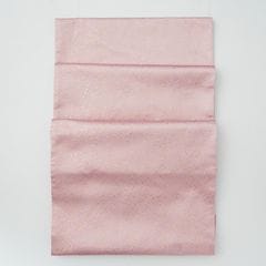 西陣織　菊と亀甲花菱紋　シャンパンゴールド×ピンクテーブルランナー　辻元舞さん 西陣織 菊と亀甲花菱紋 シャンパンゴールド×ピンクテーブルランナー