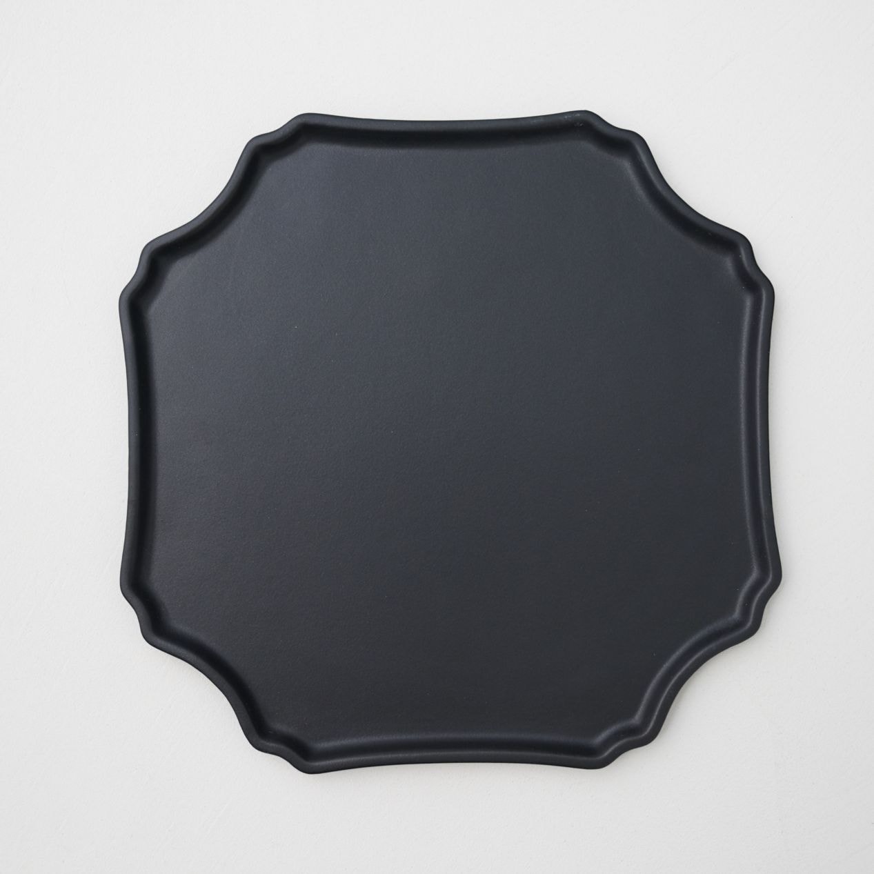 美濃焼  シュエットプレート ブラック L