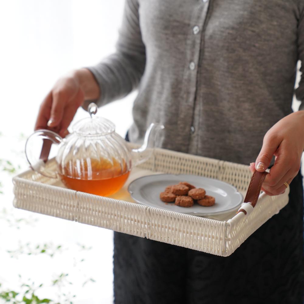 洗えるレザーハンドル付き レクタンギュラートレー（アイボリー）