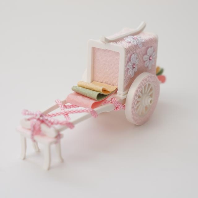 おひな道具　御所車と御駕籠のセット　ピンク