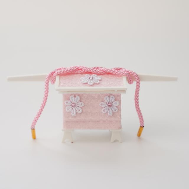 おひな道具　御所車と御駕籠のセット　ピンク