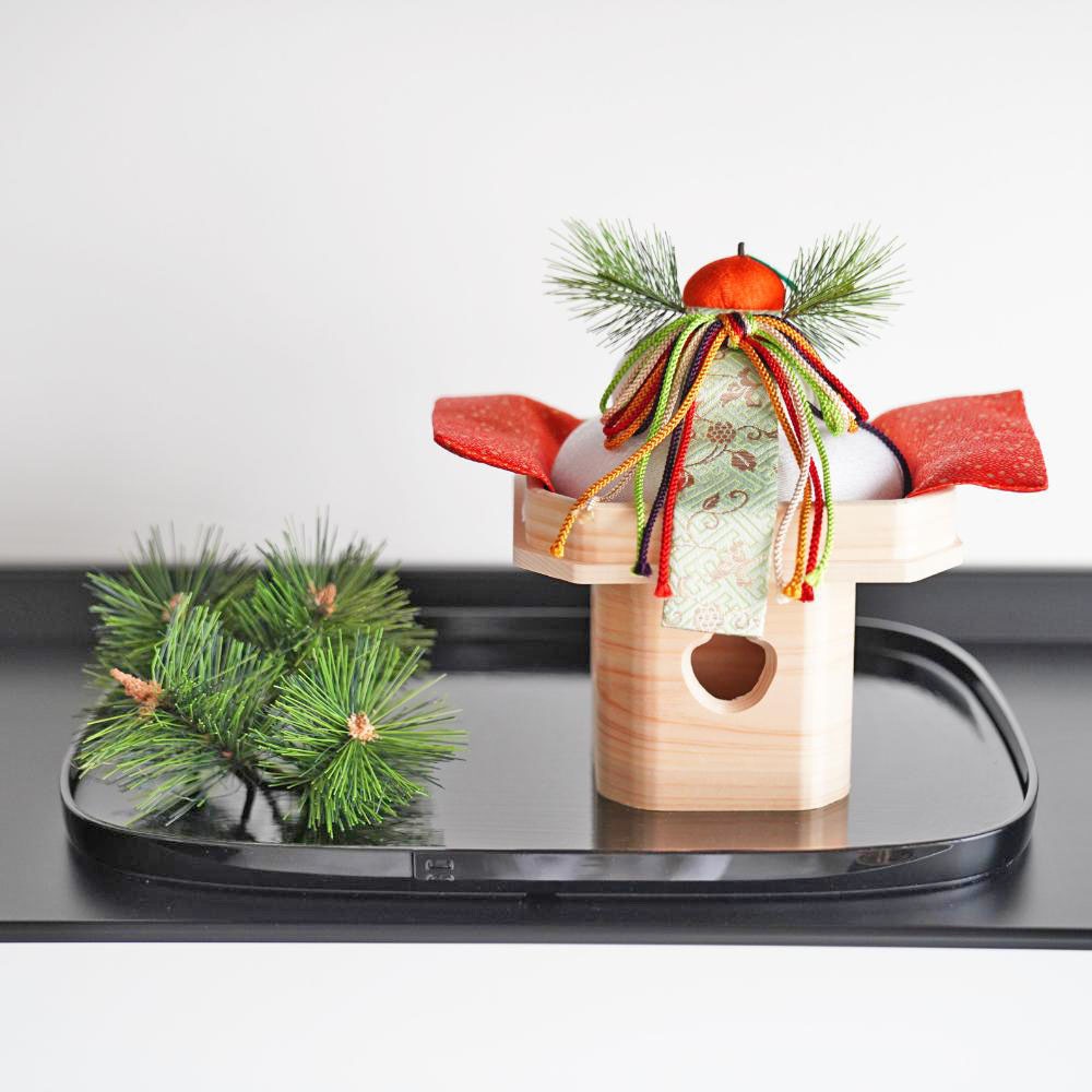 お正月 鏡餅と松 お飾りセット 黒 ｜ 四季折々のおしゃれな和食器通販