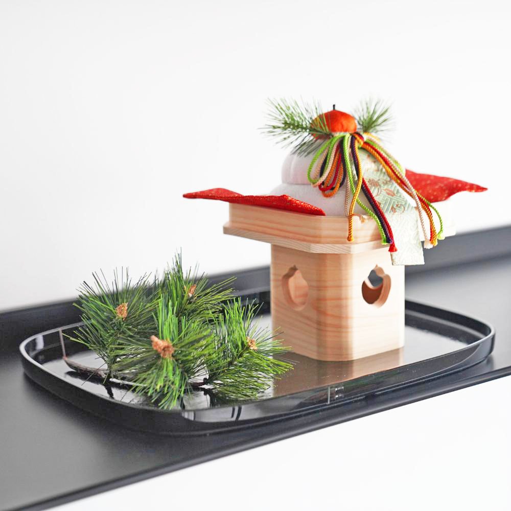 お正月 鏡餅と松 お飾りセット 黒 ｜ 四季折々のおしゃれな和食器通販