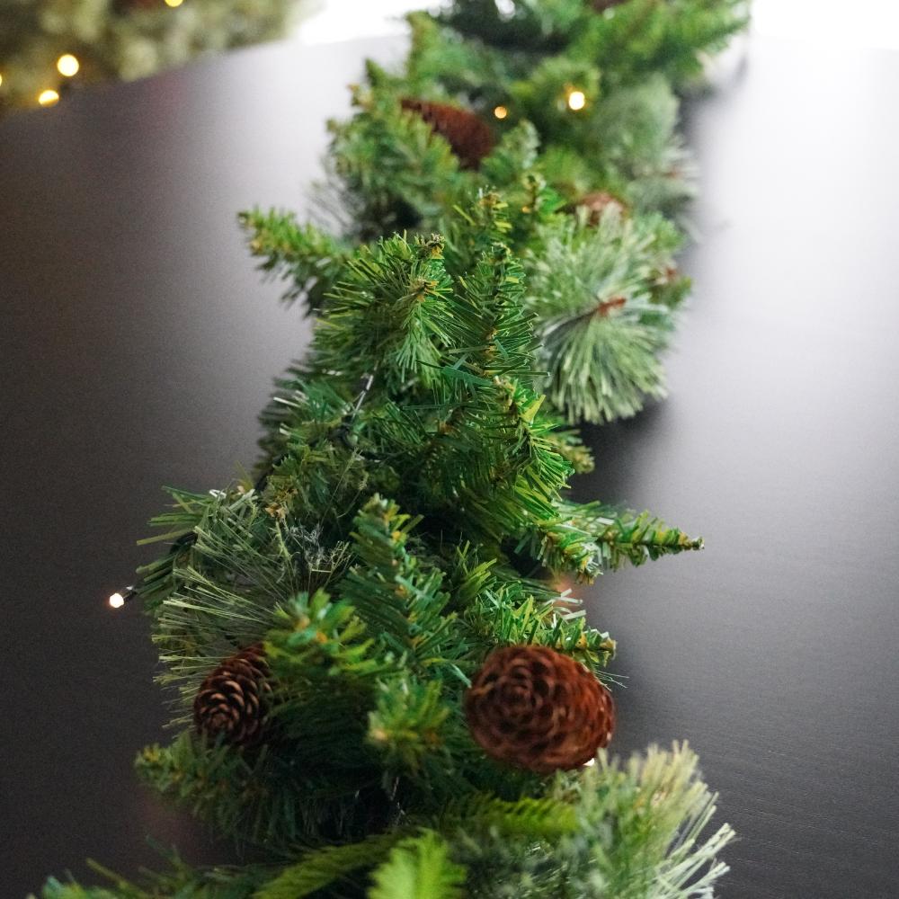 松ぼっくり付き クリスマスガーランド｜ 四季折々のおしゃれな和食器