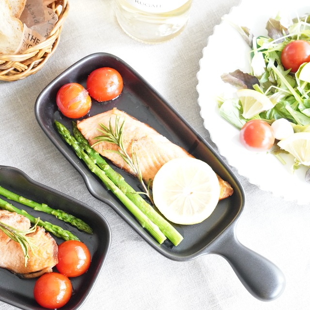 グリルプレート ハーフ ｜ 四季折々のおしゃれな和食器通販サイト