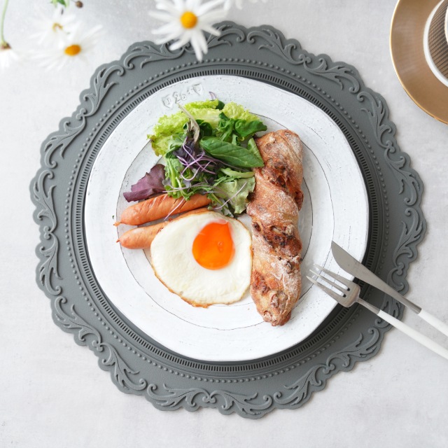 シリコンレリーフ　ランチョンマット　グレー