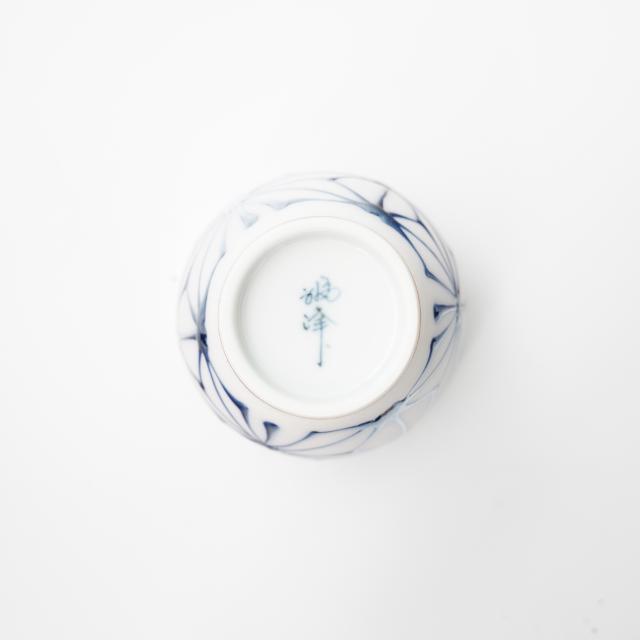 一珍麻の葉　湯呑　青