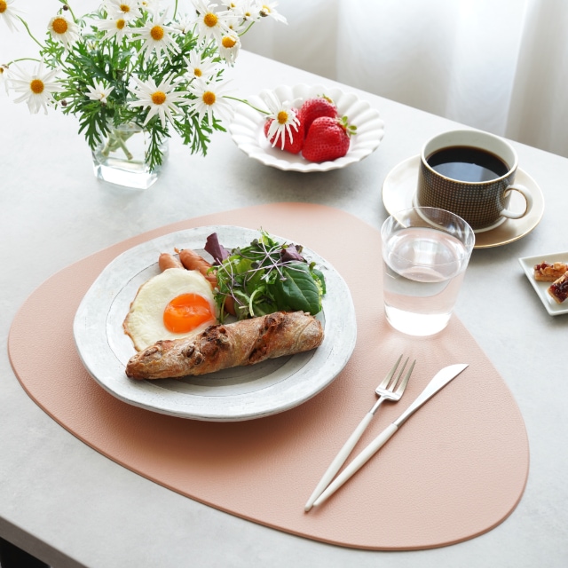 トライアングル ランチョンマット ピンク ｜ 四季折々のおしゃれな和