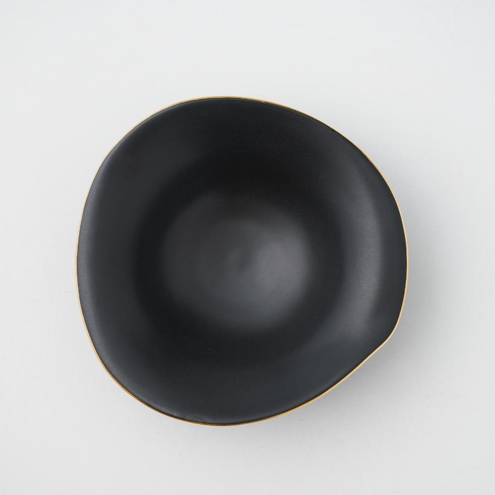 黒マット（渕金）なぶり取鉢