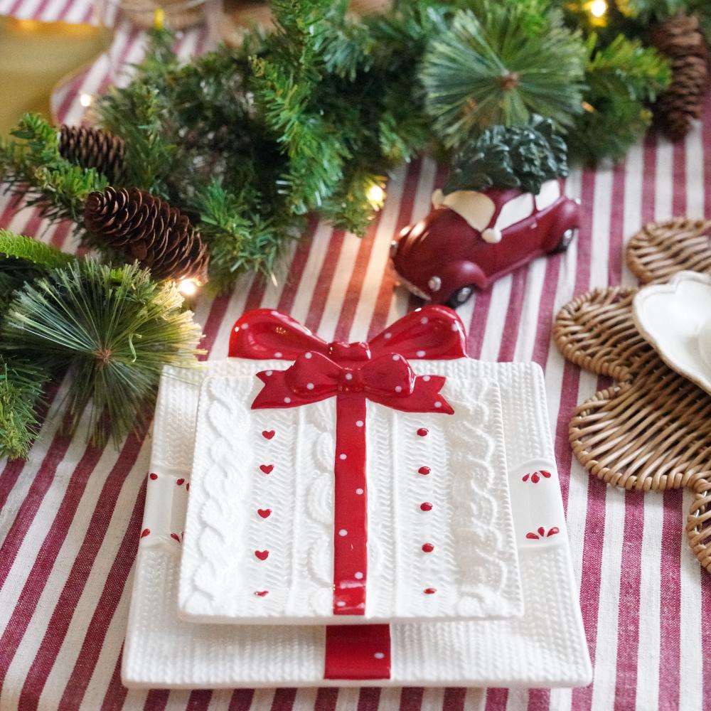 レッドリボン プレゼントプレート　M