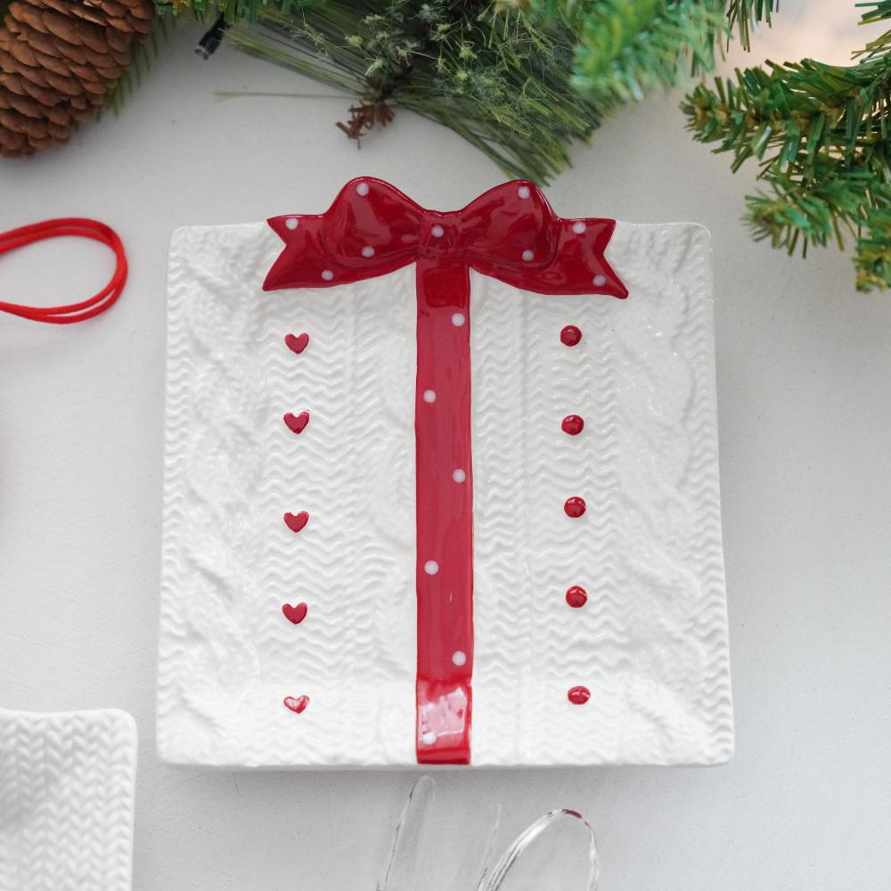 レッドリボン プレゼントプレート　M