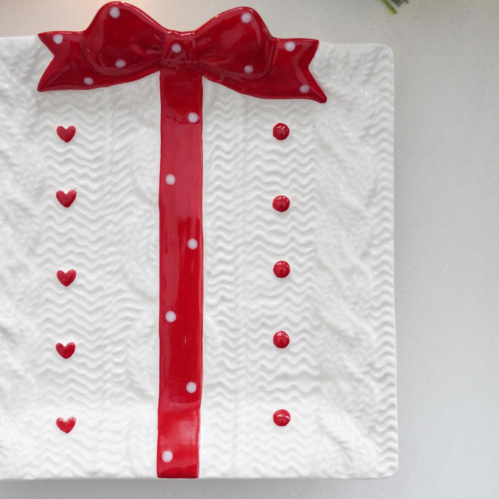 レッドリボン プレゼントプレート　M