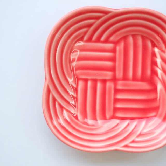 結 9cm 豆皿 赤 ｜ 四季折々のおしゃれな和食器通販サイト FOURGRACE