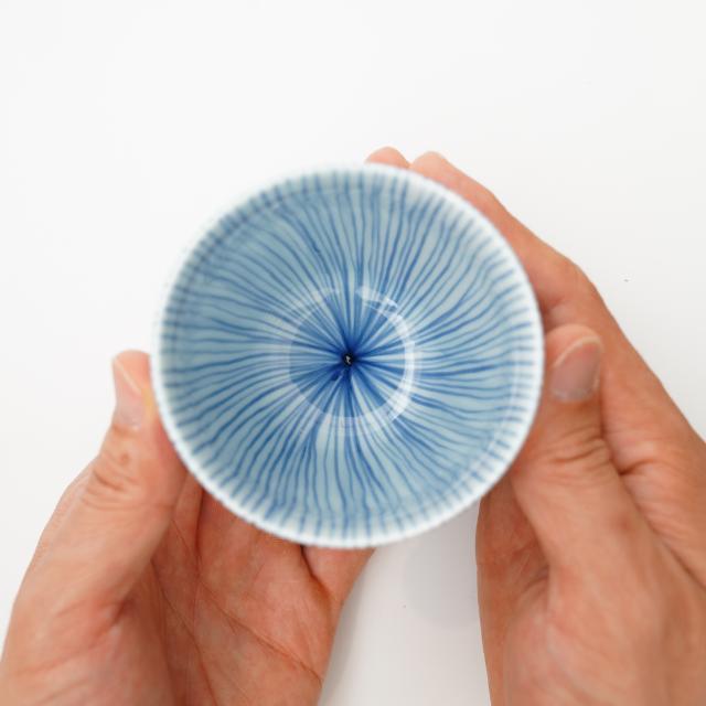 内外千筋　湯呑　青