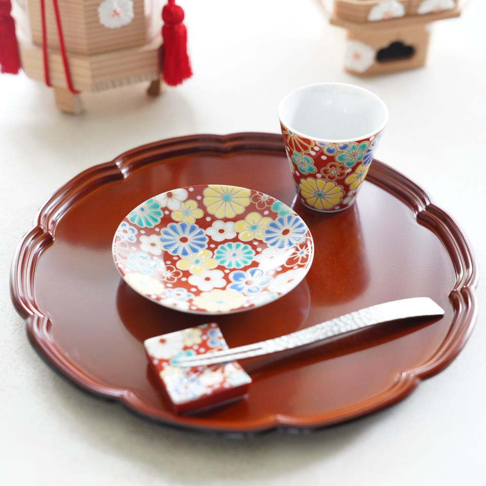 7.5寸 輪花皿 春慶塗 ｜ 四季折々のおしゃれな和食器通販サイト