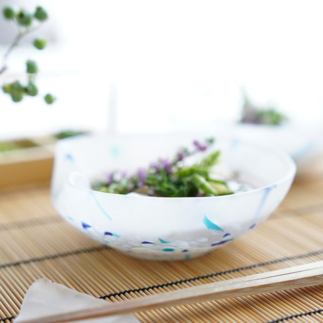 水玉柄　硝子押鉢