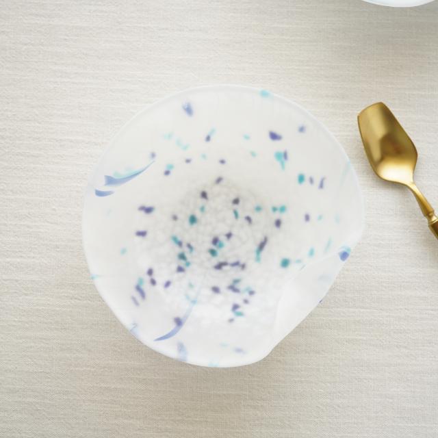 水玉柄　硝子押鉢