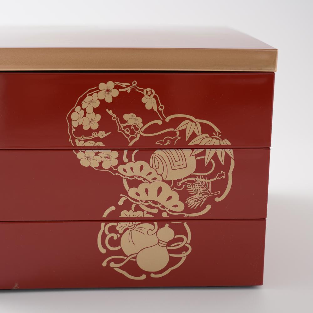 FOUR GRACE (フォーグレース) 正角玉手箱 柿朱金タタキ市松 三段重 7.5寸 はなまる紋 正角玉手箱 朱内朱渕金 三段重 FOURGRACEオリジナル