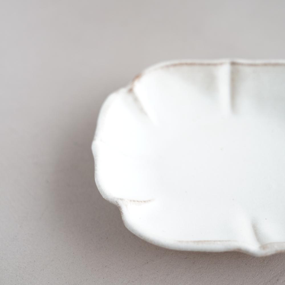 益子焼 ロータス（中）kinari