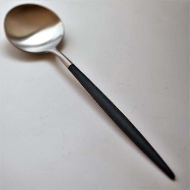 Cutipol Goa Black×Silver ディナースプーン
