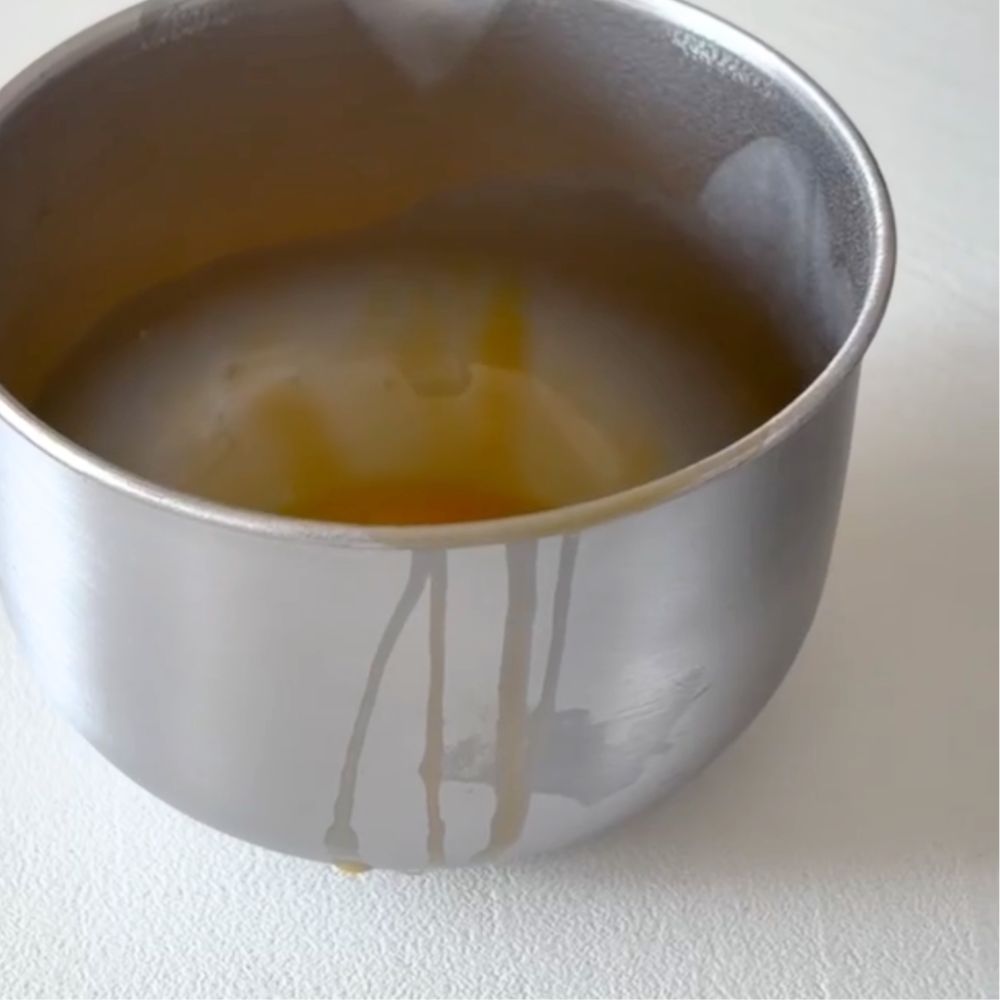 次回5月上旬出荷│液垂れしにくい片口ボウル 目盛付 (約300cc) 燕三条製