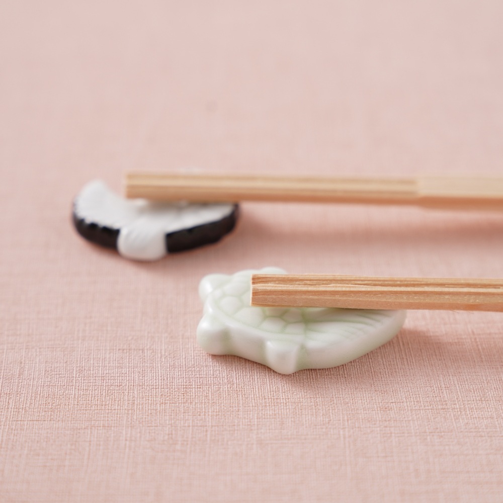波佐見焼 鶴亀セット ペア箸置｜ 四季折々のおしゃれな和食器通販