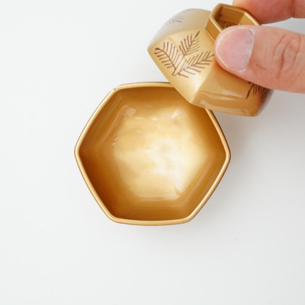 六角珍味入れ 金松葉内金 ｜ 四季折々のおしゃれな和食器通販サイト