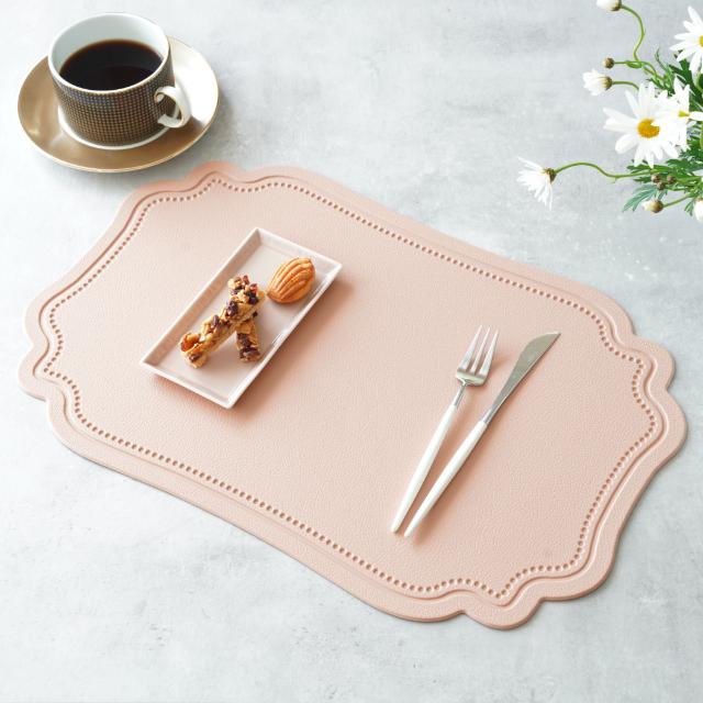 エンボスフルールランチョンマット　ピンク
